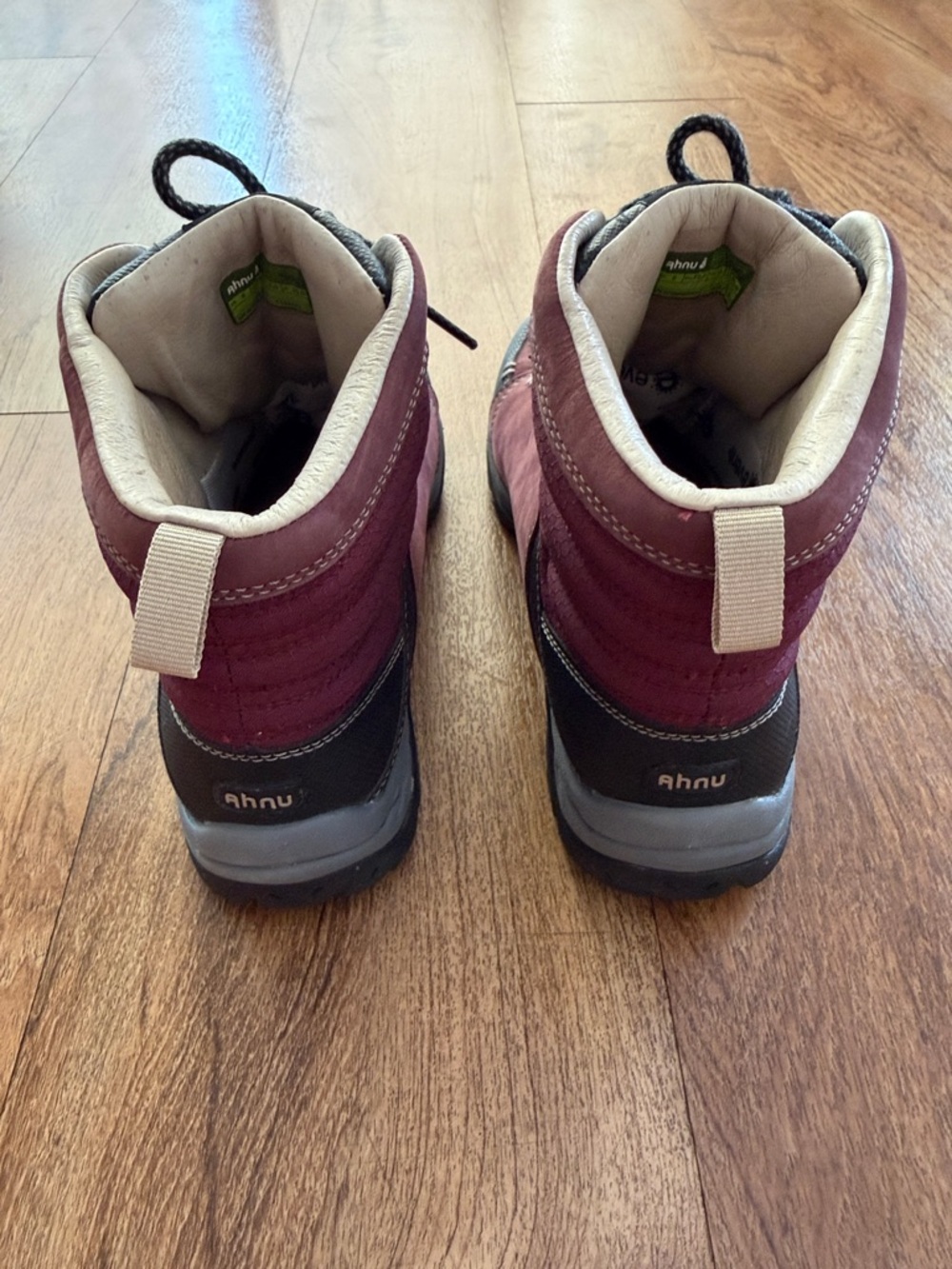 AHNU Montara Hiking Boots - Picture 3 of 7